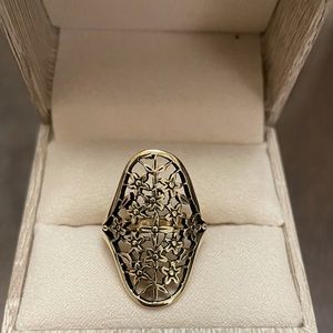 Very Rare Vintage Retired James Avery Oval Open-Work Flower Ring In 14 Kt Gold
